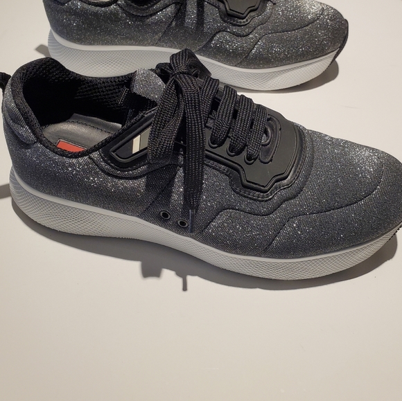 Prada Argento Lurex Metallic Quilted Platform Sneakers Size 40.5 EUC - Picture 4 of 17